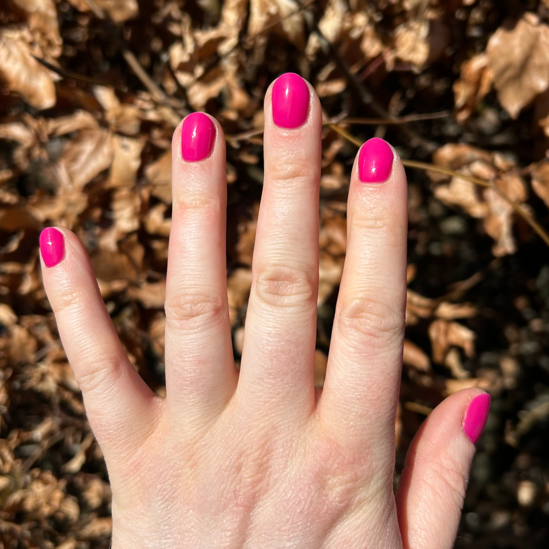 Gel Polish • 548 Grape Glamour • 21FREE