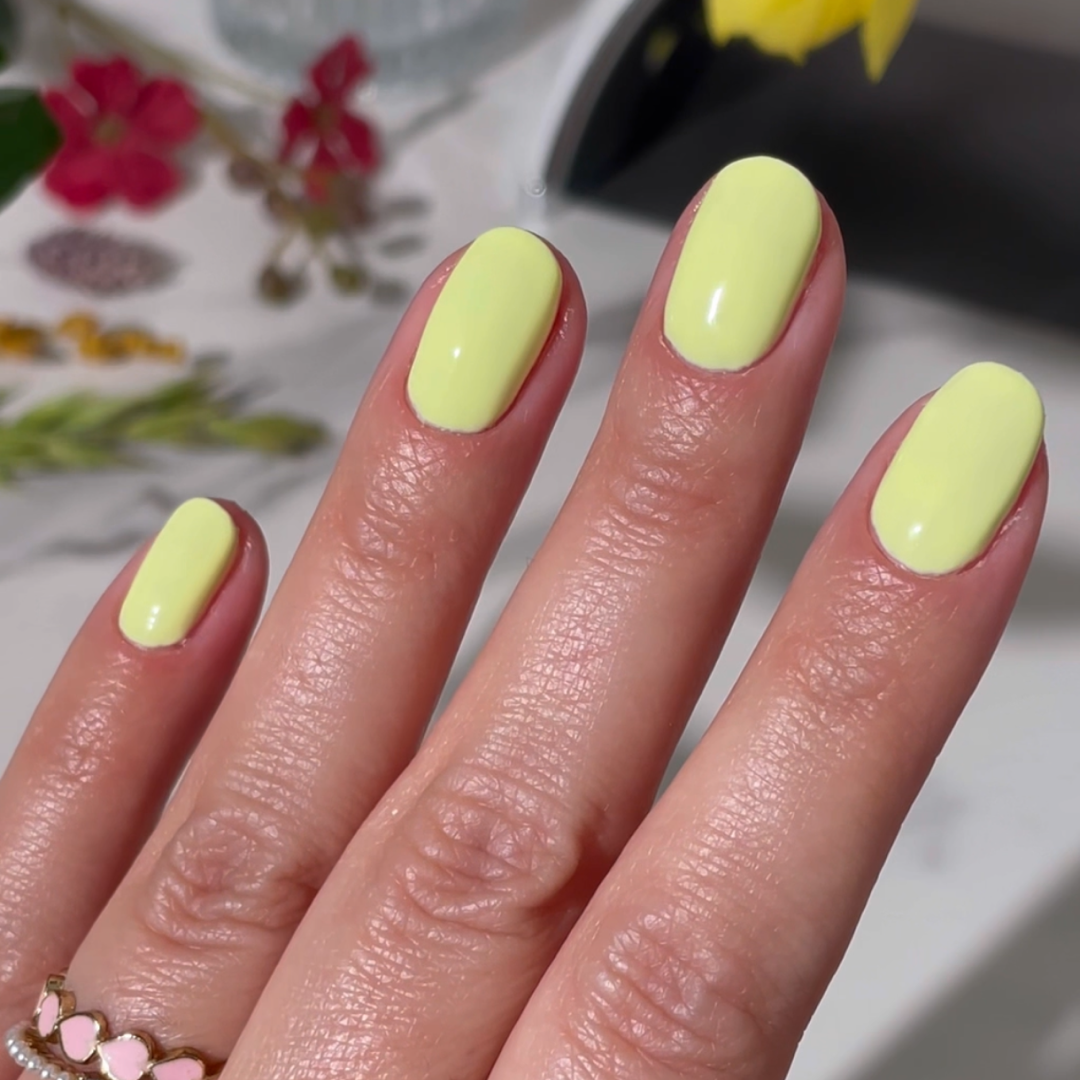 Gel Polish • 819 Yellow Spring • 21FREE