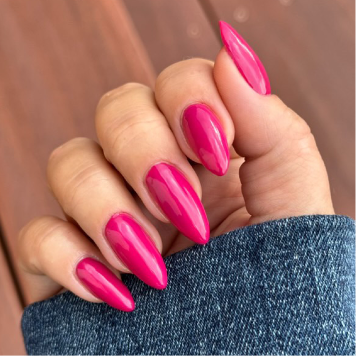 549 Maroon