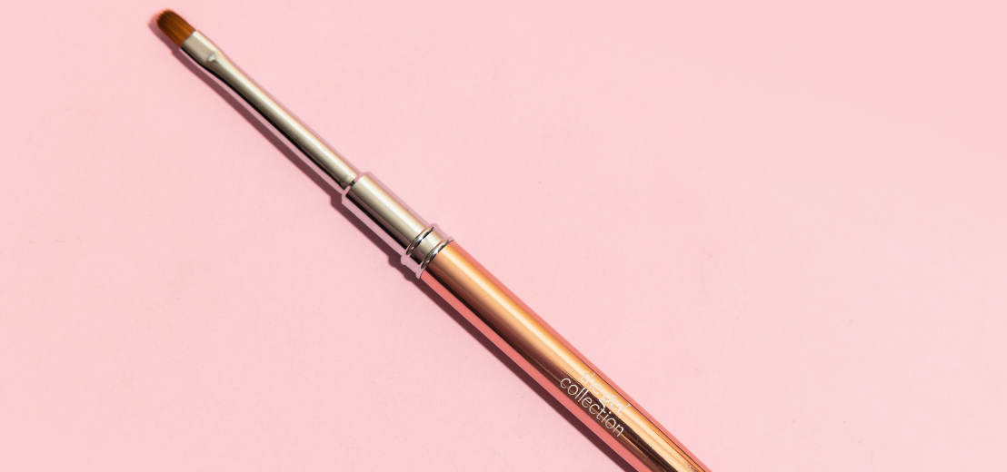 Nail brush