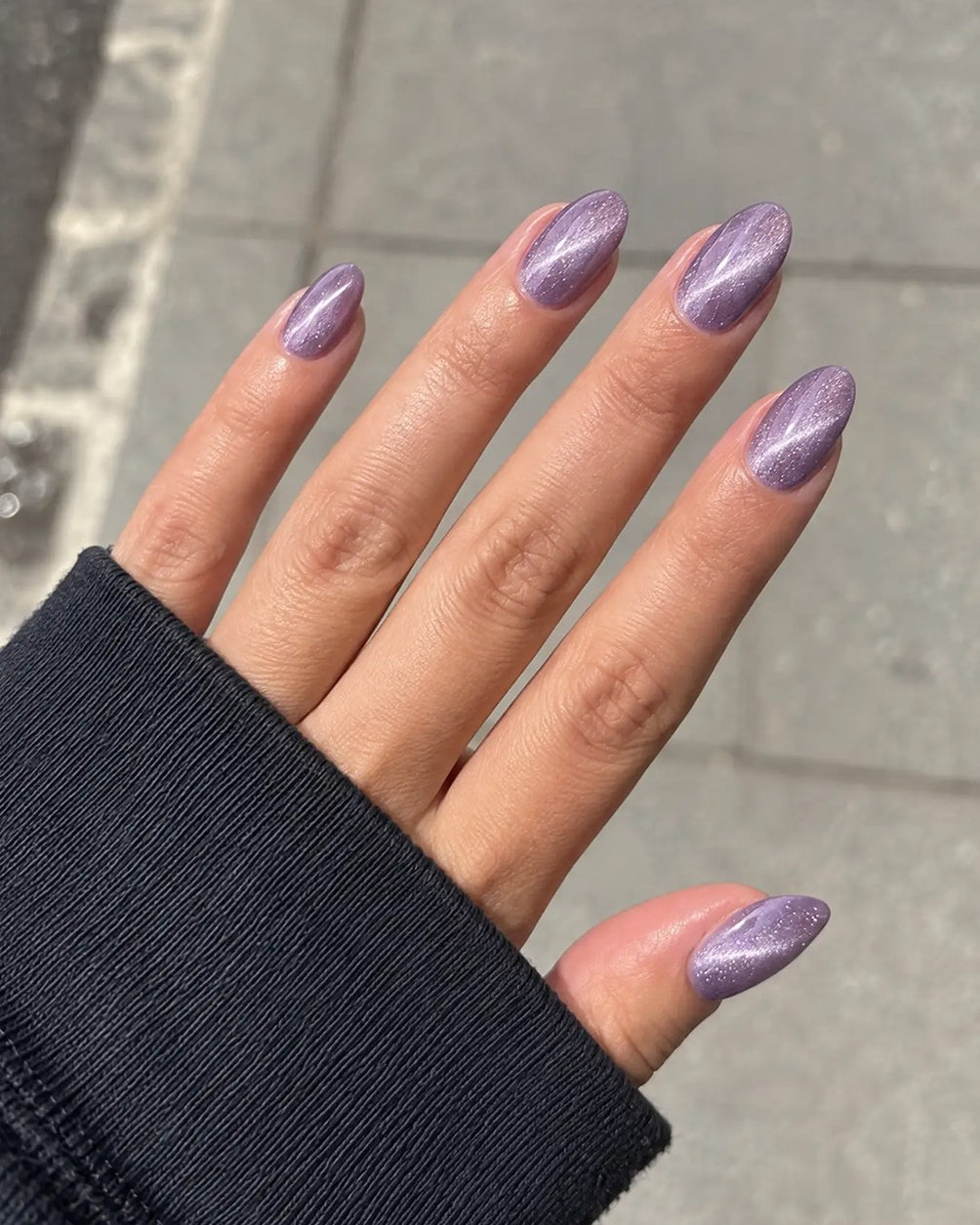 Gel Polish 287 Shockproof - Cat Eye Sparks on nails