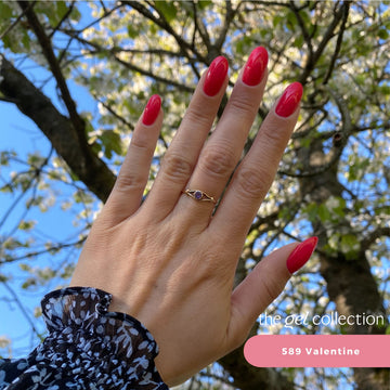 Gel Polish • 589 Valentine • 21FREE •