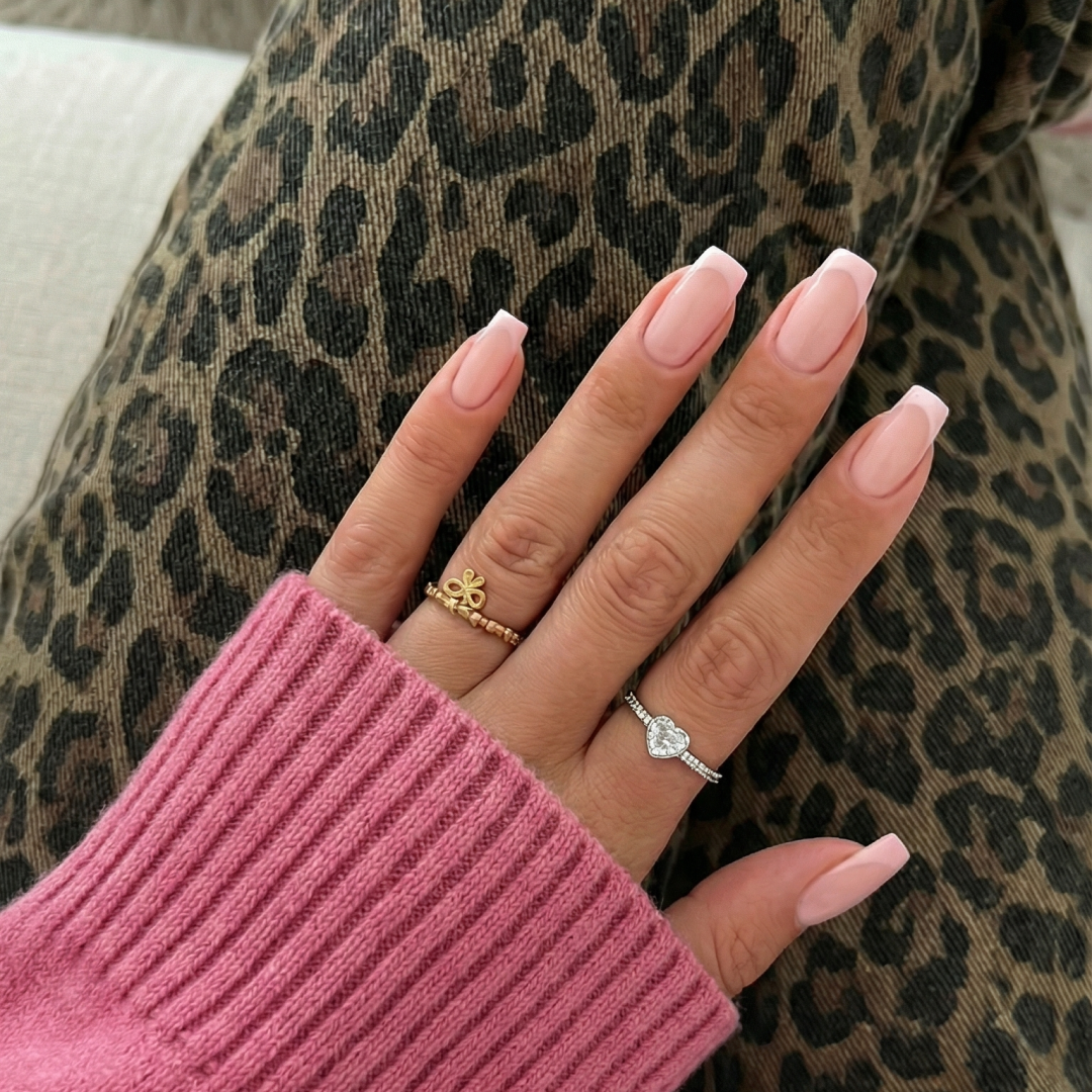 Gel Polish • 822 Sweet Blush • 21FREE