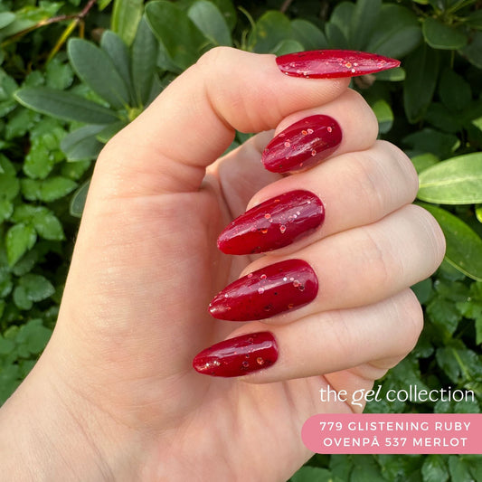 Gel Polish • 779 Glistening Ruby (semi-transparent) • 21FREE