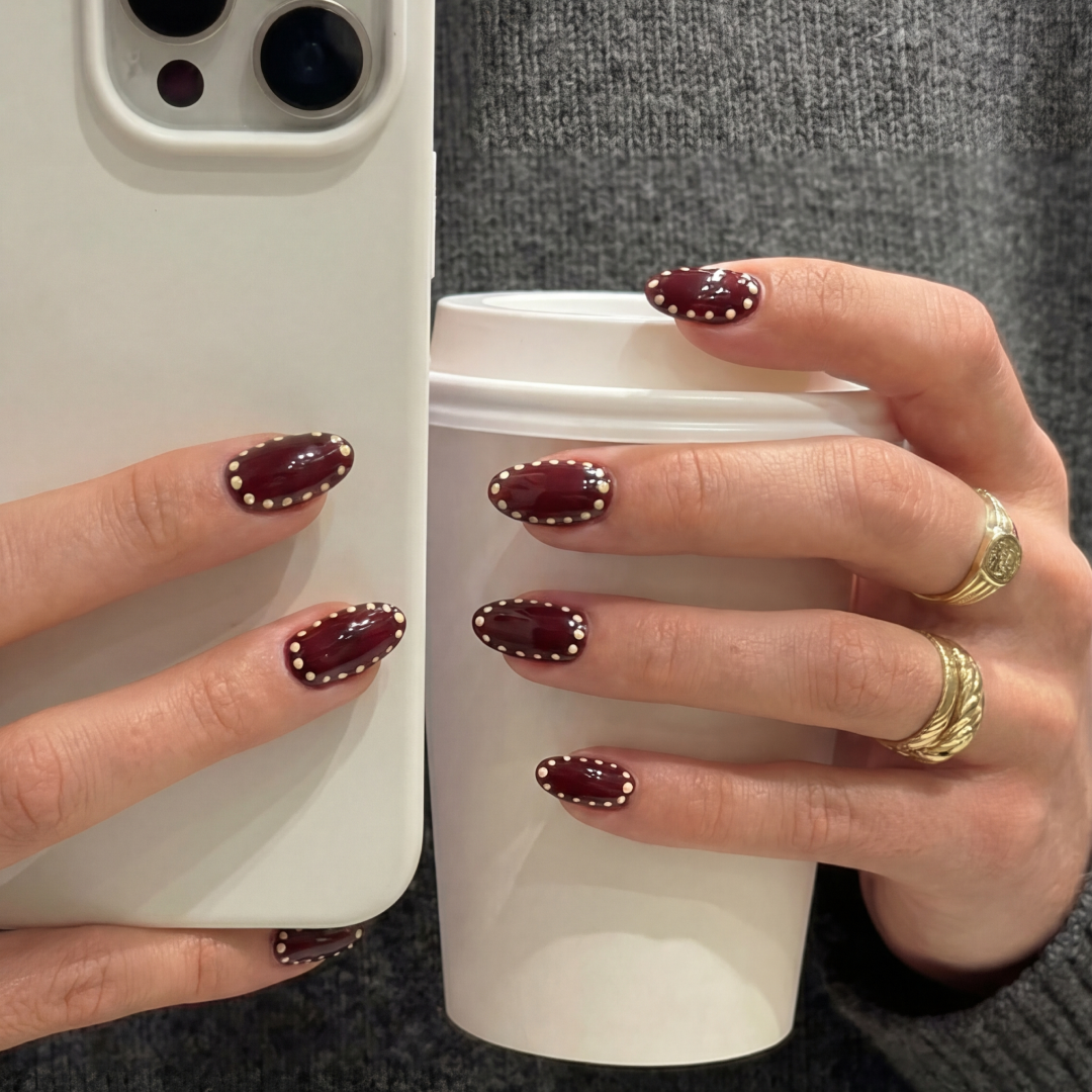 Gel Polish • 811 Bordeaux Eve • 21FREE