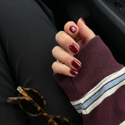 Gel Polish • 811 Bordeaux Eve • 21FREE