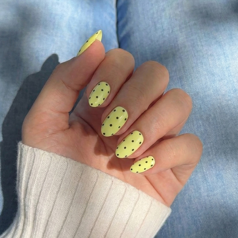 819 Yellow Spring
