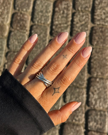 Gel Polish 256 Barely There on nails
