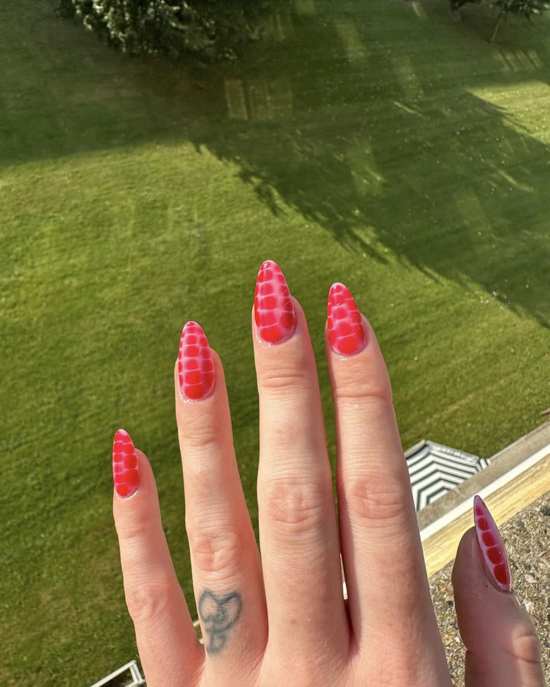 615 Cranberry Crush, 524 Misty Rose