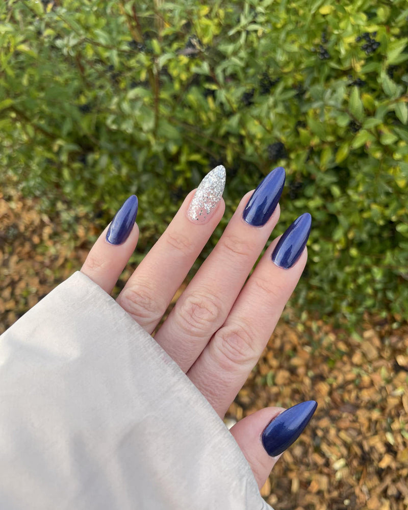 775 Diamond Dream, 558 Royal