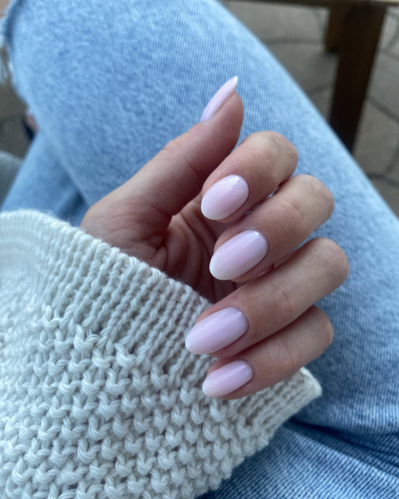 Rubber base, soft pink + 666 winter wedding