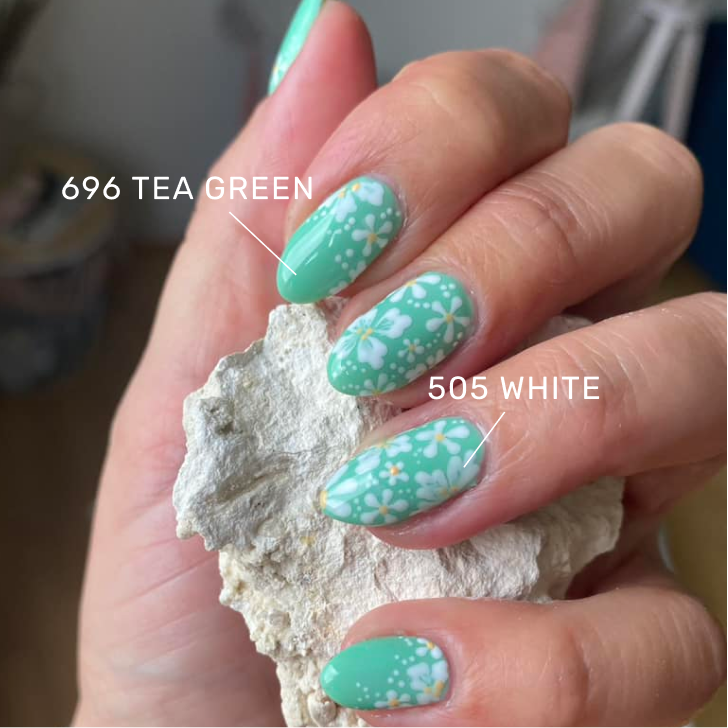 696 Tea Green