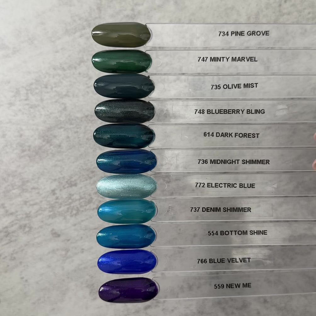 Gel Polish • 766 Blue Velvet (semi-transparent) • 21FREE