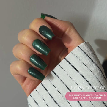 Gel Polish • 747 Minty Marvel (semi-transparent) • 21FREE