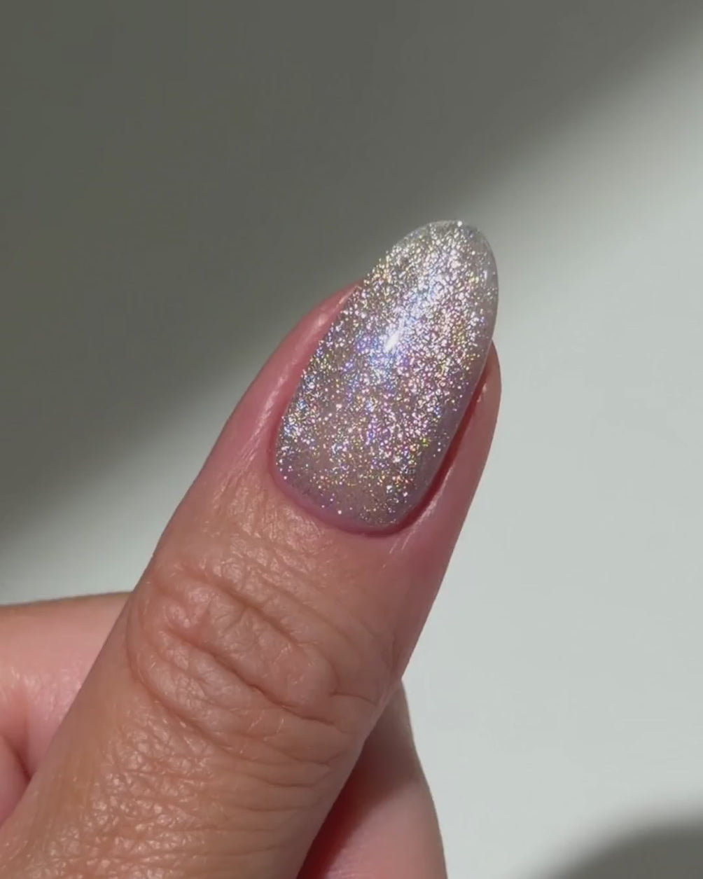278 Sparks Fly cat eye swatch