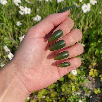 Gel Polish • 700 Green Garden • 21FREE